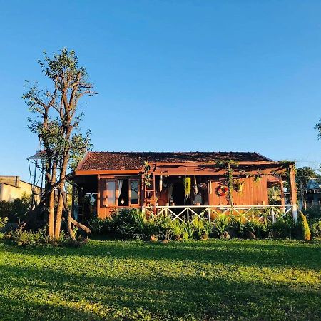 Dugiang Homestay Буон Ма Туот Екстериор снимка