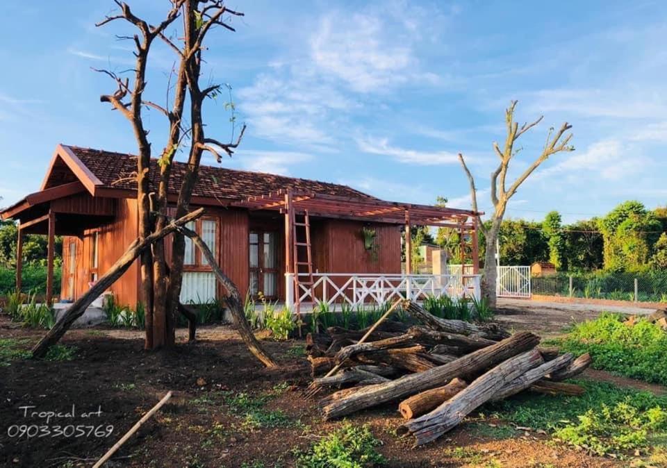 Dugiang Homestay Буон Ма Туот Екстериор снимка