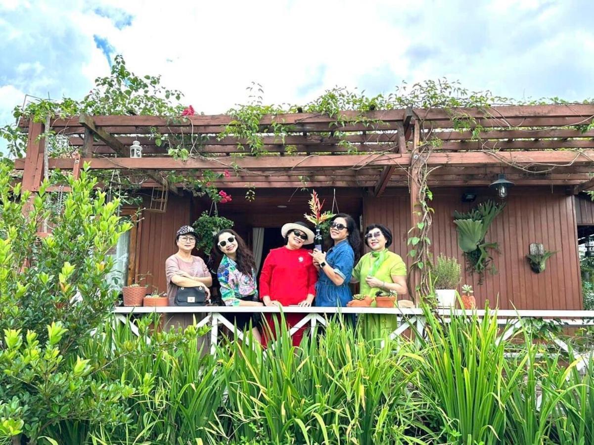 Dugiang Homestay Буон Ма Туот Екстериор снимка