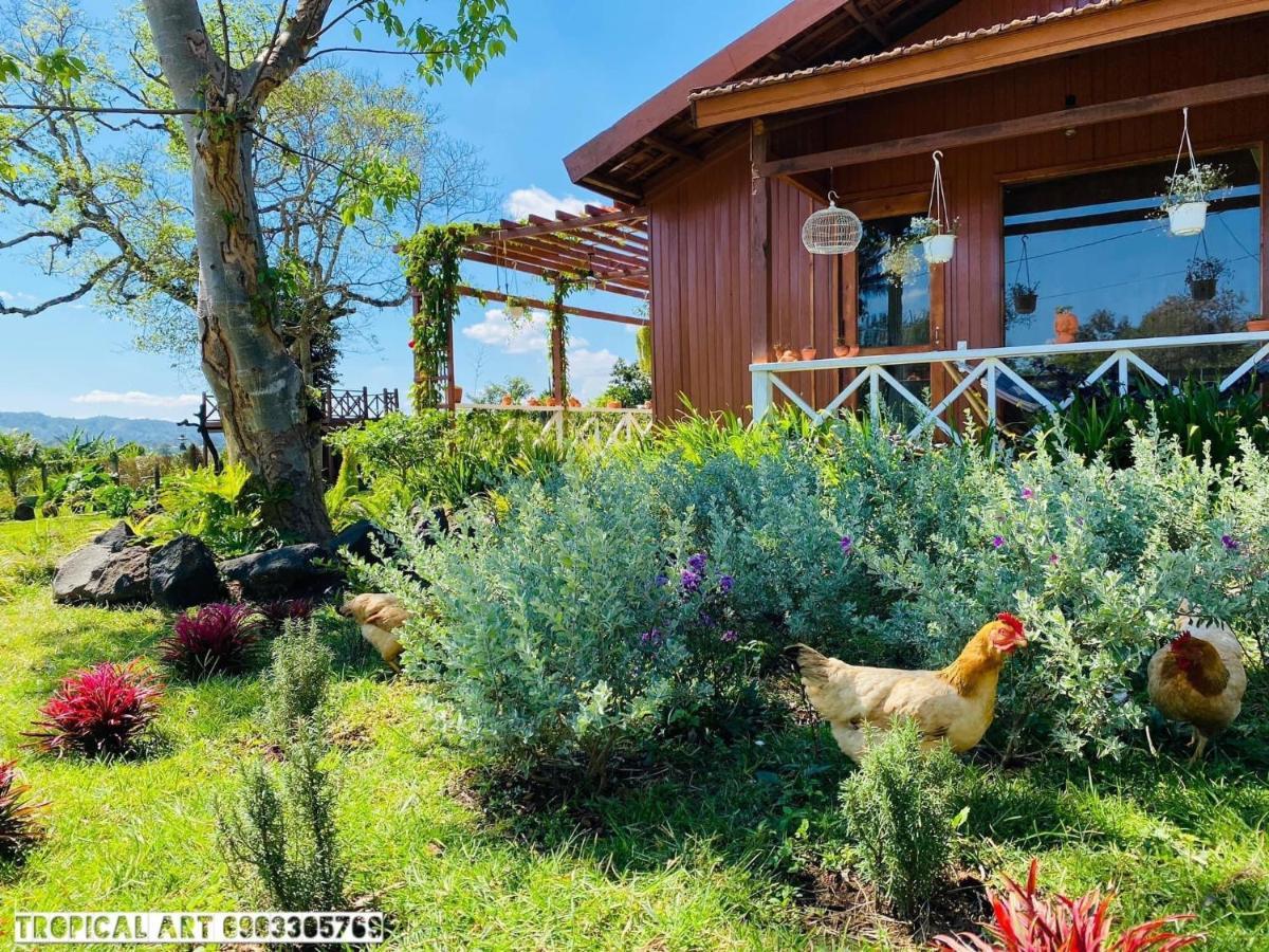 Dugiang Homestay Буон Ма Туот Екстериор снимка