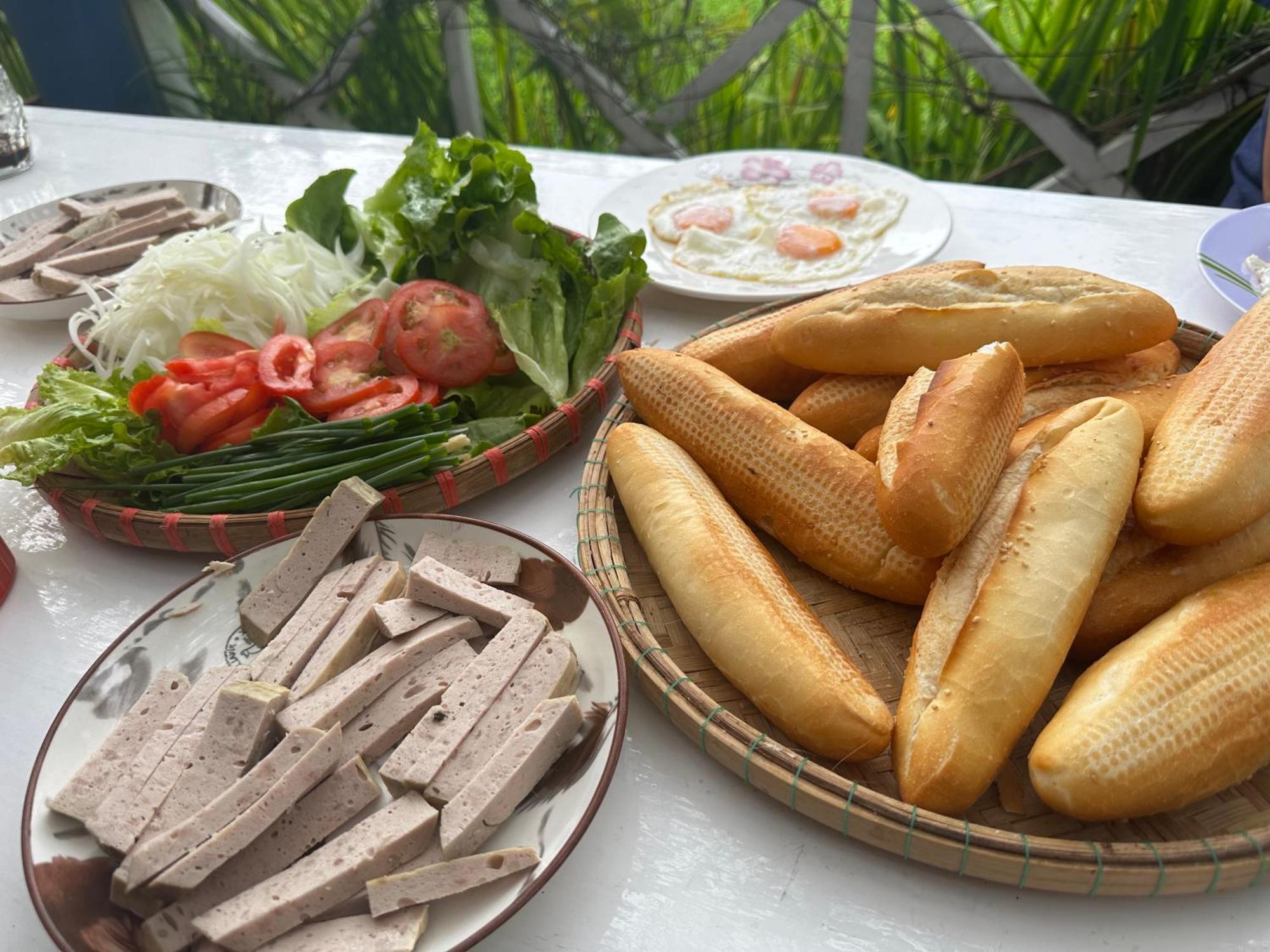 Dugiang Homestay Буон Ма Туот Екстериор снимка
